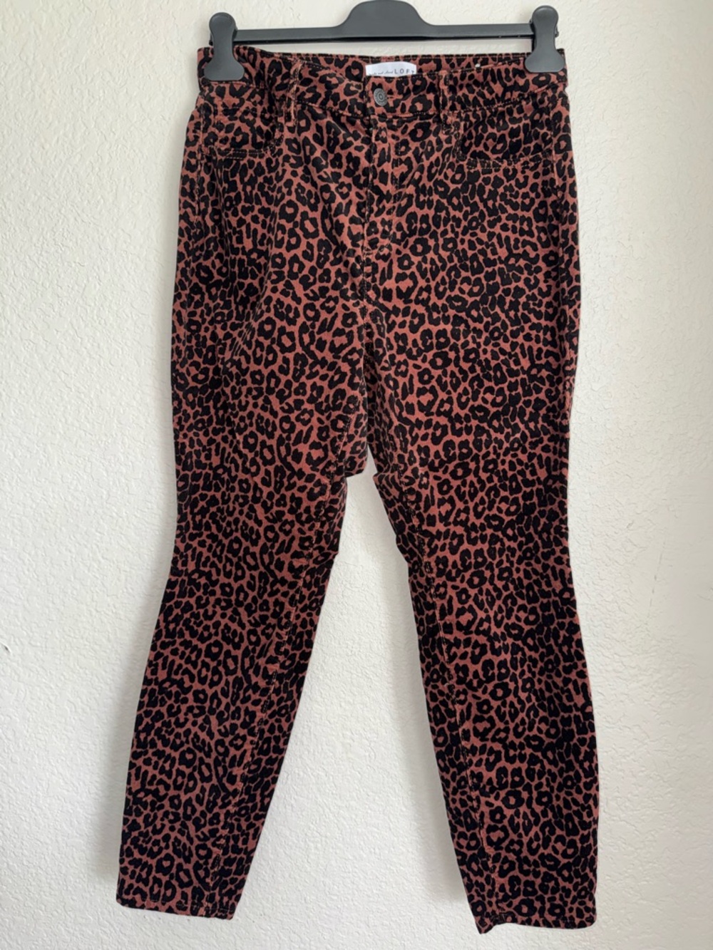 LOFT Rust and Black, Leopard, corduroy stretch, high waist Jeans. SZ-10